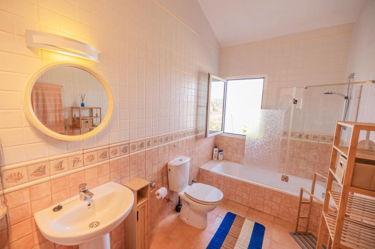 Casa Amaya - Spacious House With Pool, Large Garden, Bbq, 2 Terraces, And Ideal Location El Charco  Ngoại thất bức ảnh